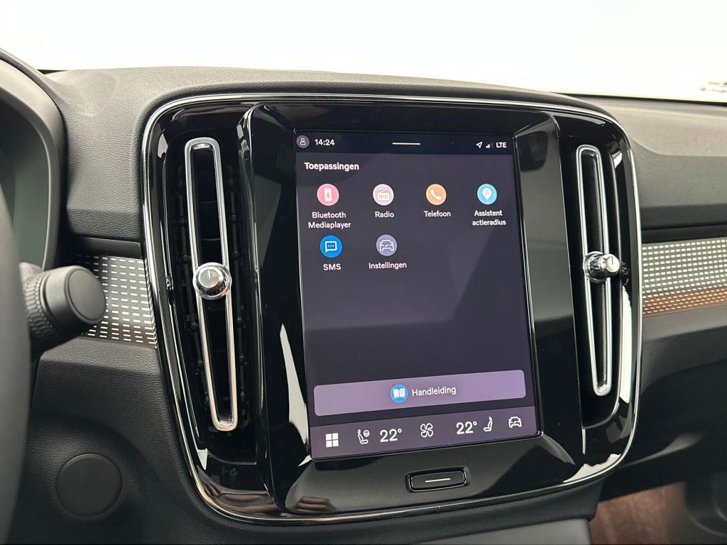 Volvo Ec40 extended range ultra black edition europa