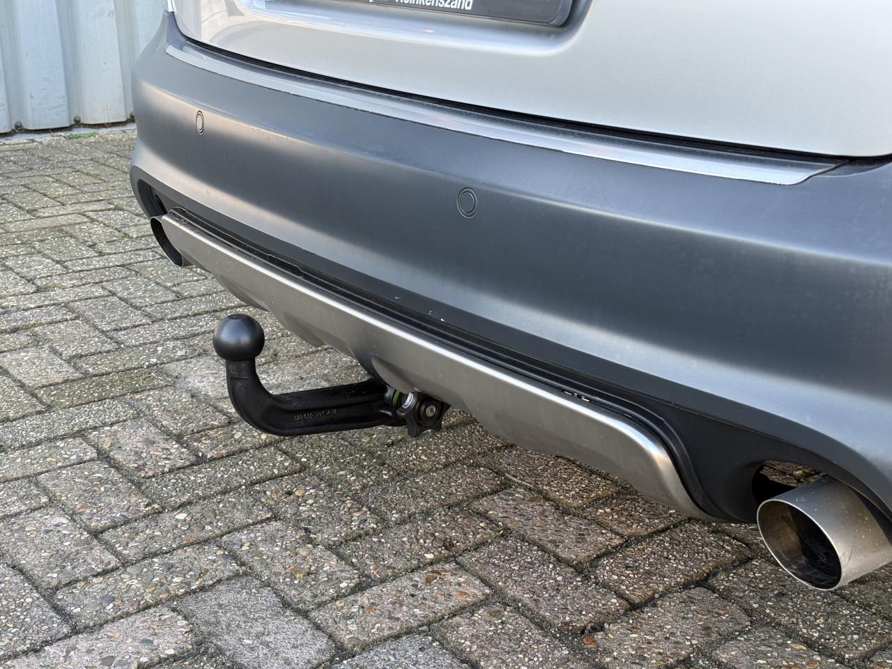 Audi A6 allroad quattro - 3.2 V6