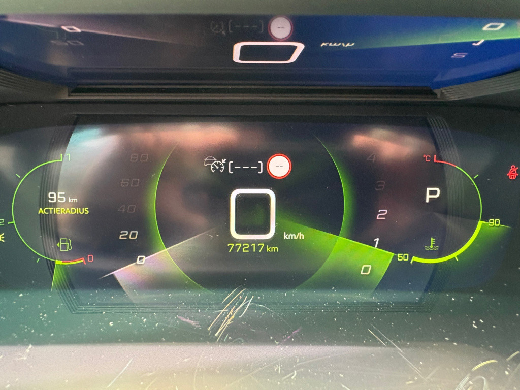 Peugeot 208 1.2 puretech gt-line