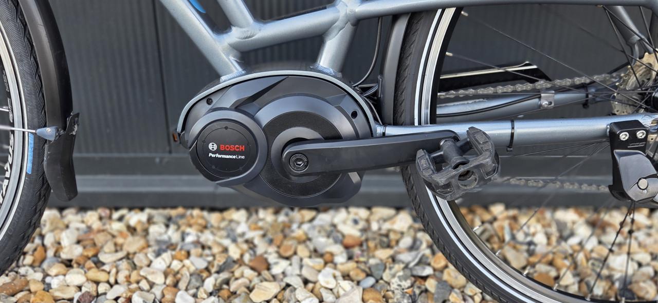 Mooie Batavus Sella Bosch Performance 53cm