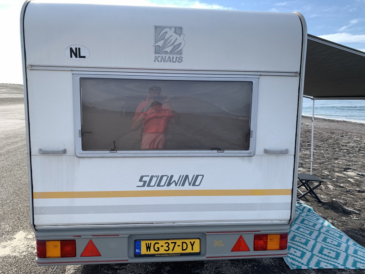 Knaus Südwind Comfortabele caravan stalling t/m mei 2026