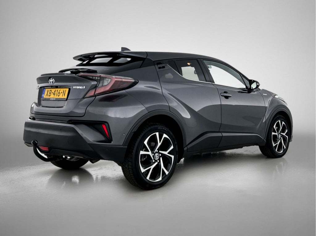 Toyota C-hr 1.8 hybrid style | trekhaak |