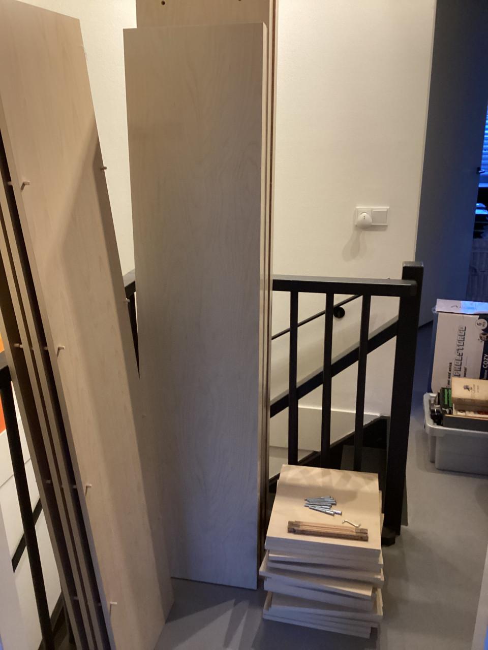 Grote boekenkast IKEA