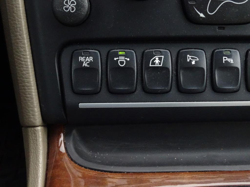 Volvo XC90 4.4 v8 executive edition 7-persoons | pano | stoeverwarming | me