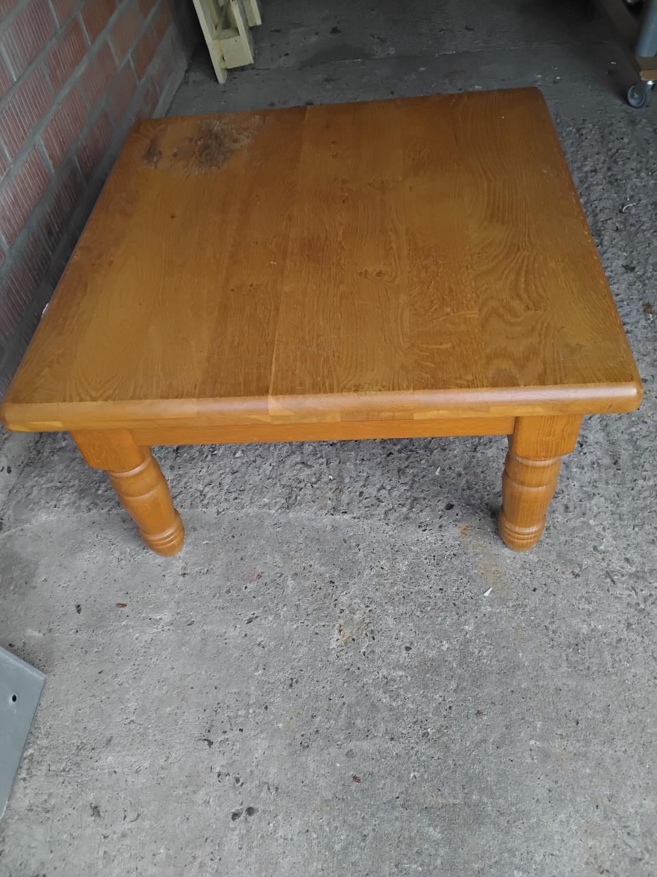 Bijzettafel