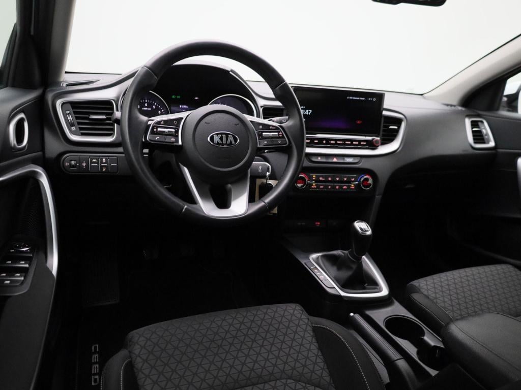 Kia Cee'd 1.0 t-gdi dynamicline | lmv | parkeer sensoren | lage km stand | 
