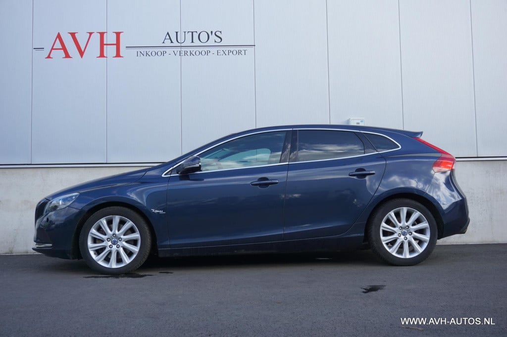 Volvo V40 2.0 d3 summum automaat