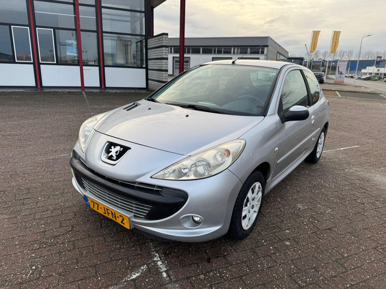 Peugeot 206 + bj 2009  1200 euro