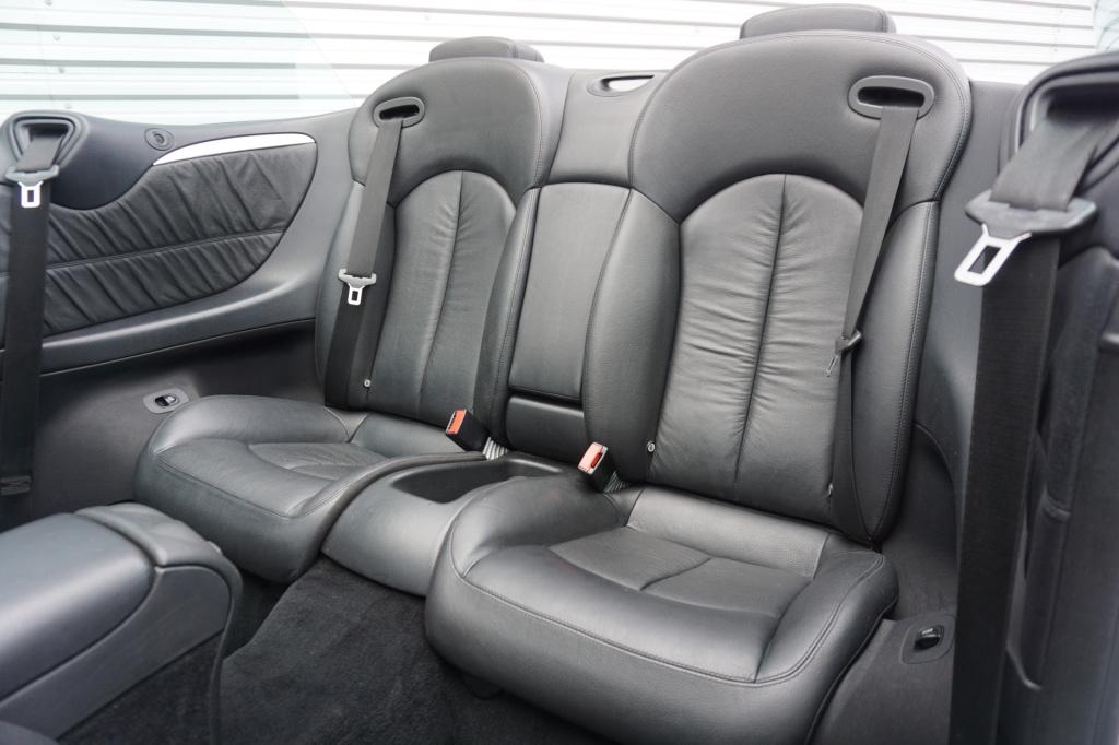 Mercedes-Benz Clk-klasse cabrio 200 k. elegance automaat - airco / cruise /