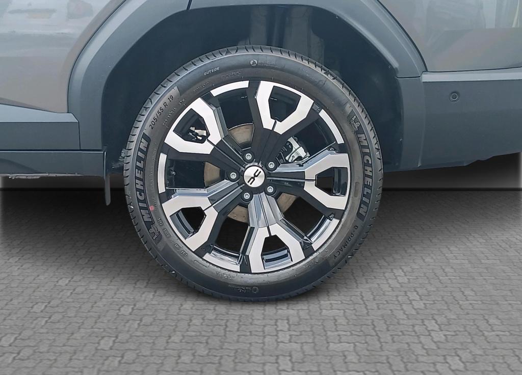 Dacia Bigster 1.8 hybrid 155 limited edition - demo