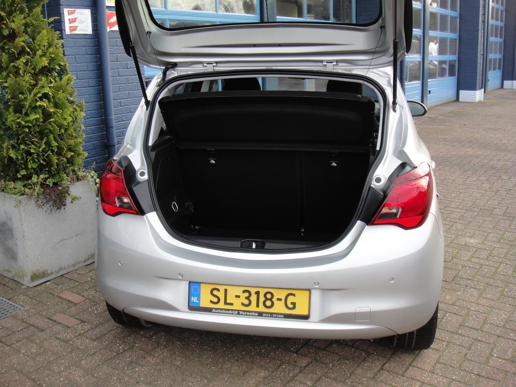 Opel Corsa 1.4 online edition nl auto apple carplay navigatie