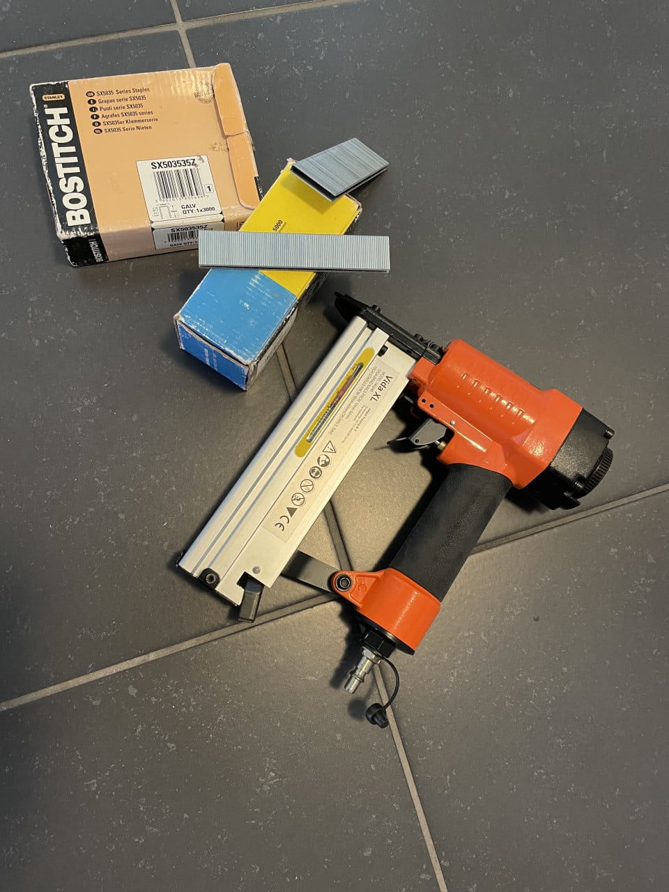 Nietpistool voor compressor