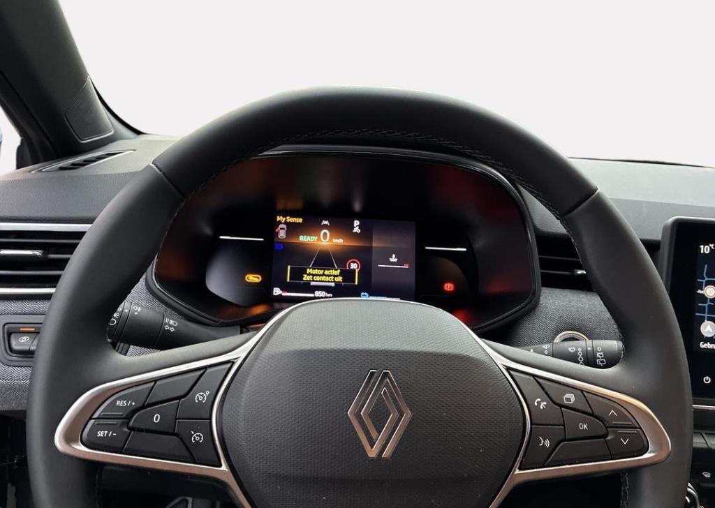 Renault Clio 1.6 e-tech full hybrid 145 techno