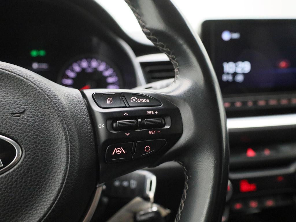 Kia Stonic 1.0 t-gdi mhev dynamicline | apple carplay / android auto | navi