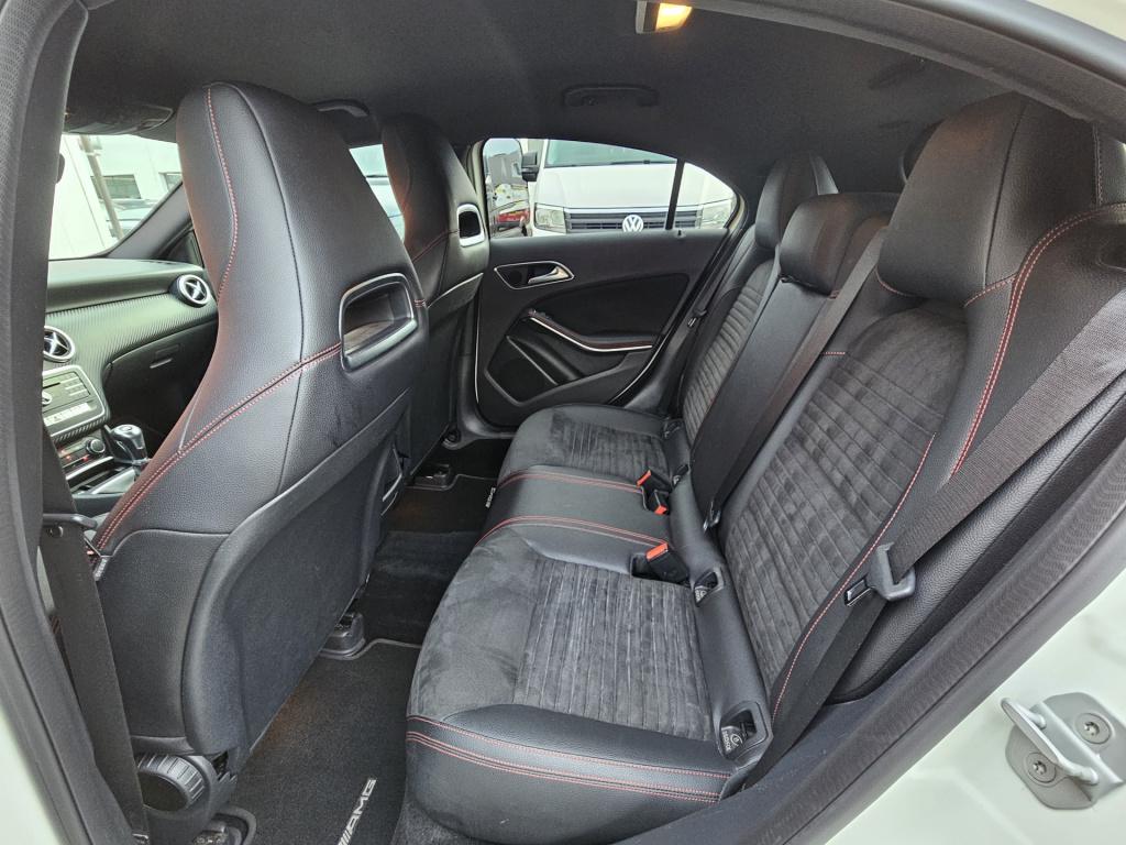 Mercedes-Benz A-Klasse 160 amg night edition | cruisec. | pdc