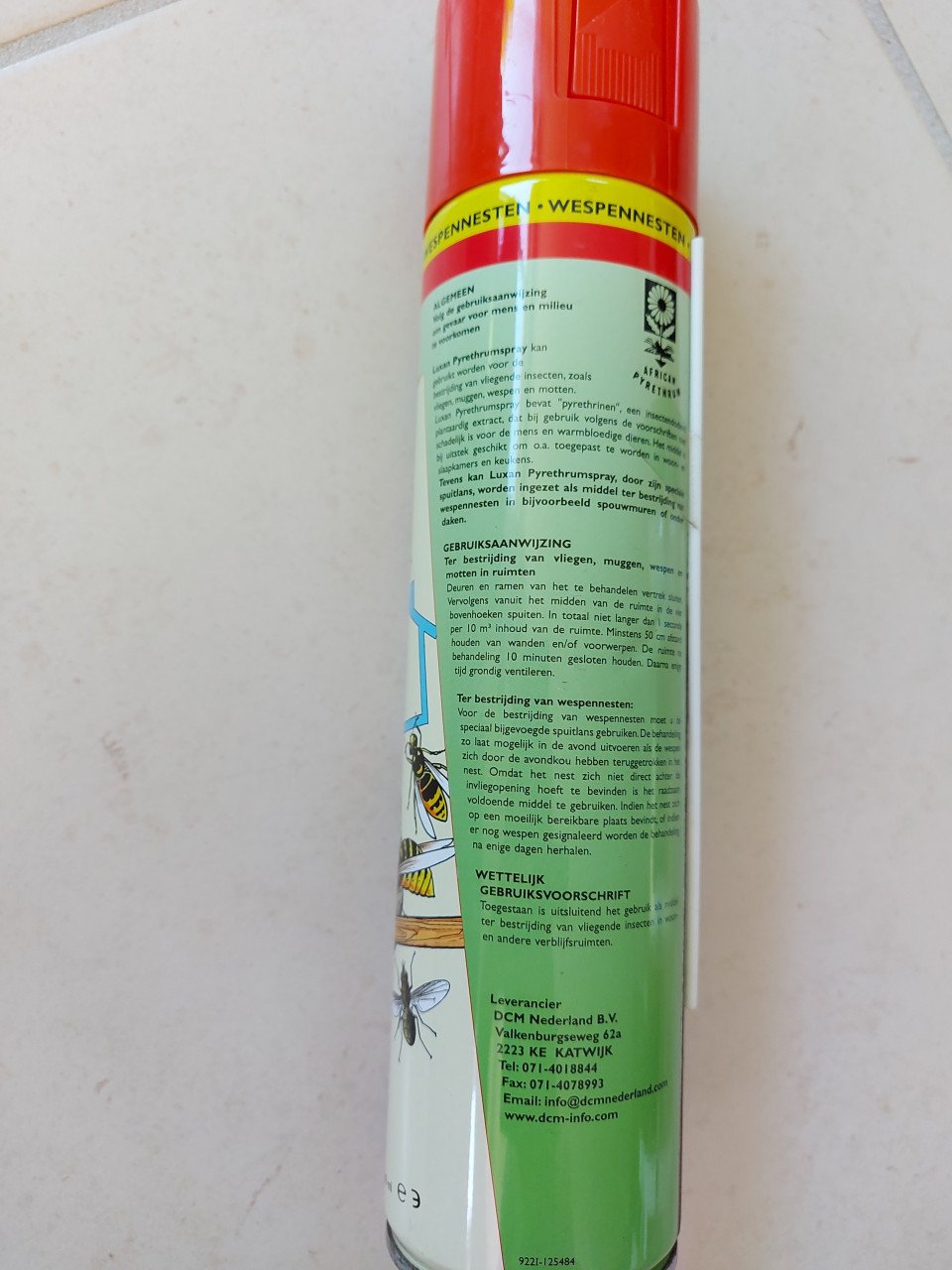 Spray tegen vliegende insecten