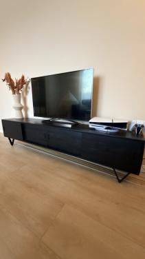 Mangohouten tv meubel