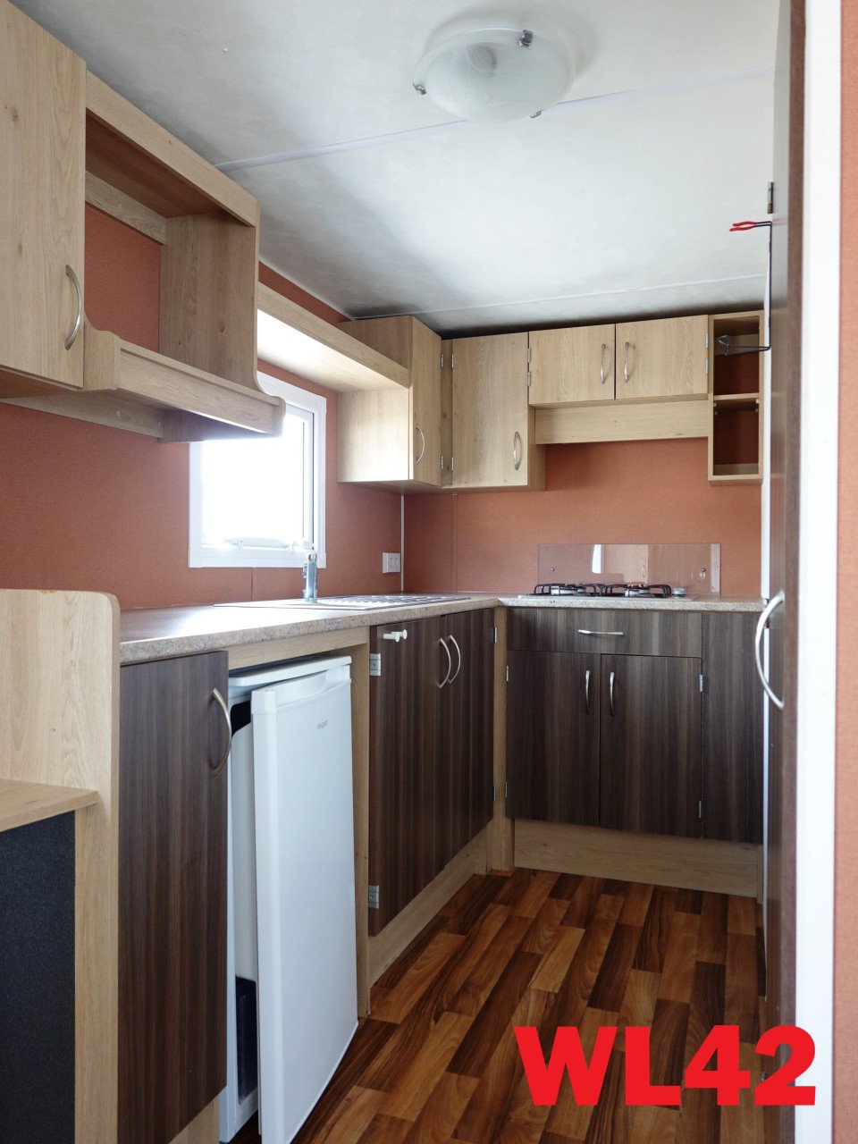 Chalet met middenkamer en gezellige inrichting 2 slaapkamers