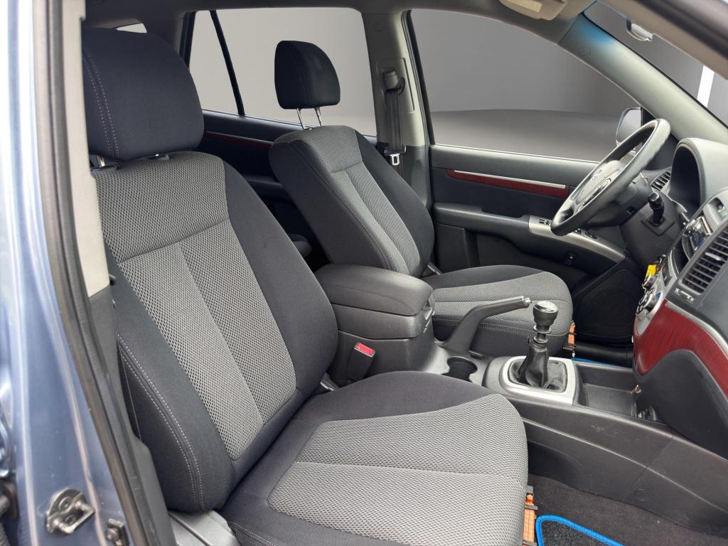 Hyundai Santa Fe 2.7i v6 active 7p 7 persoons airco cruise