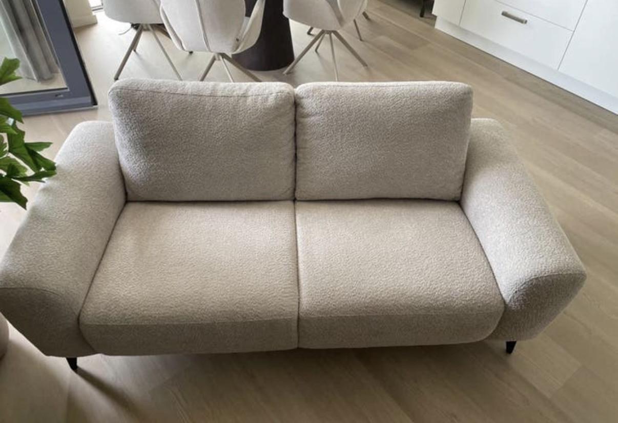 Zo goed als nieuwe bank te koop aangeboden TMC