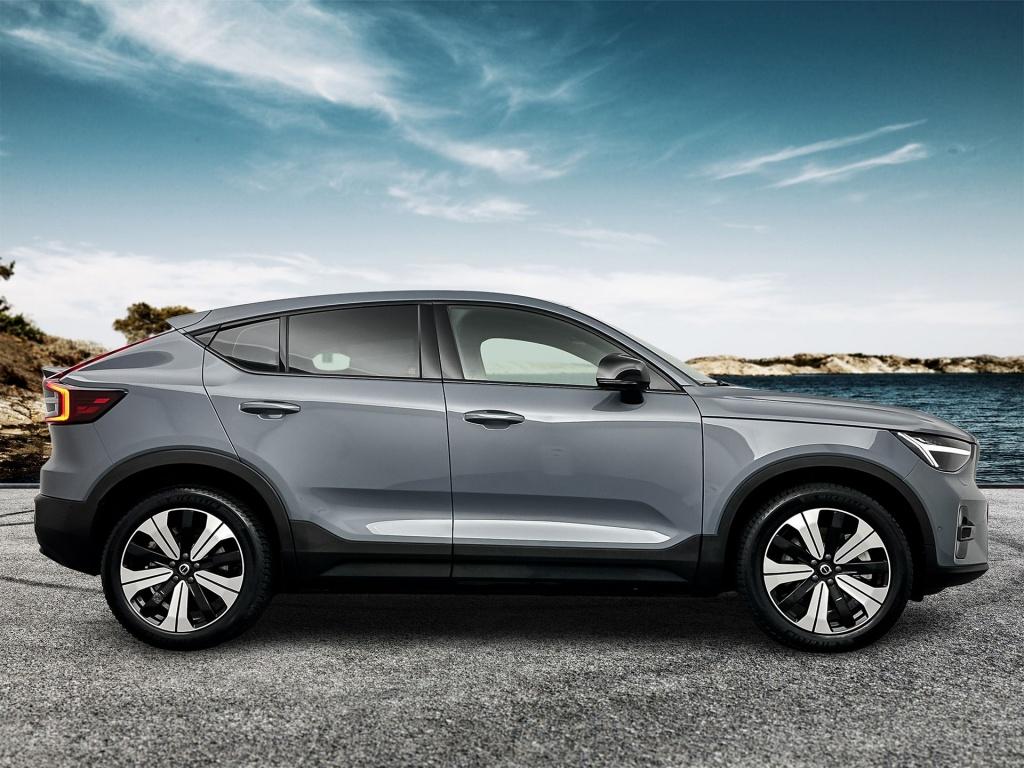 Volvo C40 recharge ultra 238pk| panodak| 360camera| h&k sound