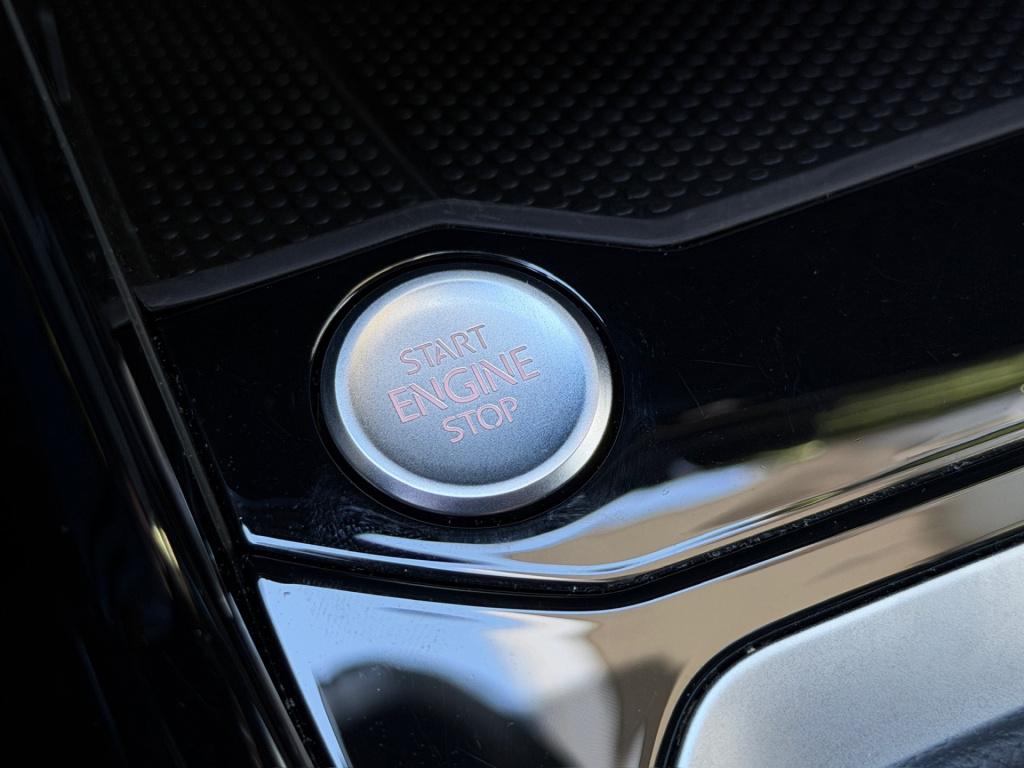 Volkswagen T-roc 1.5 tsi 150pk dsg r-line | camera | keyless | elek. achter