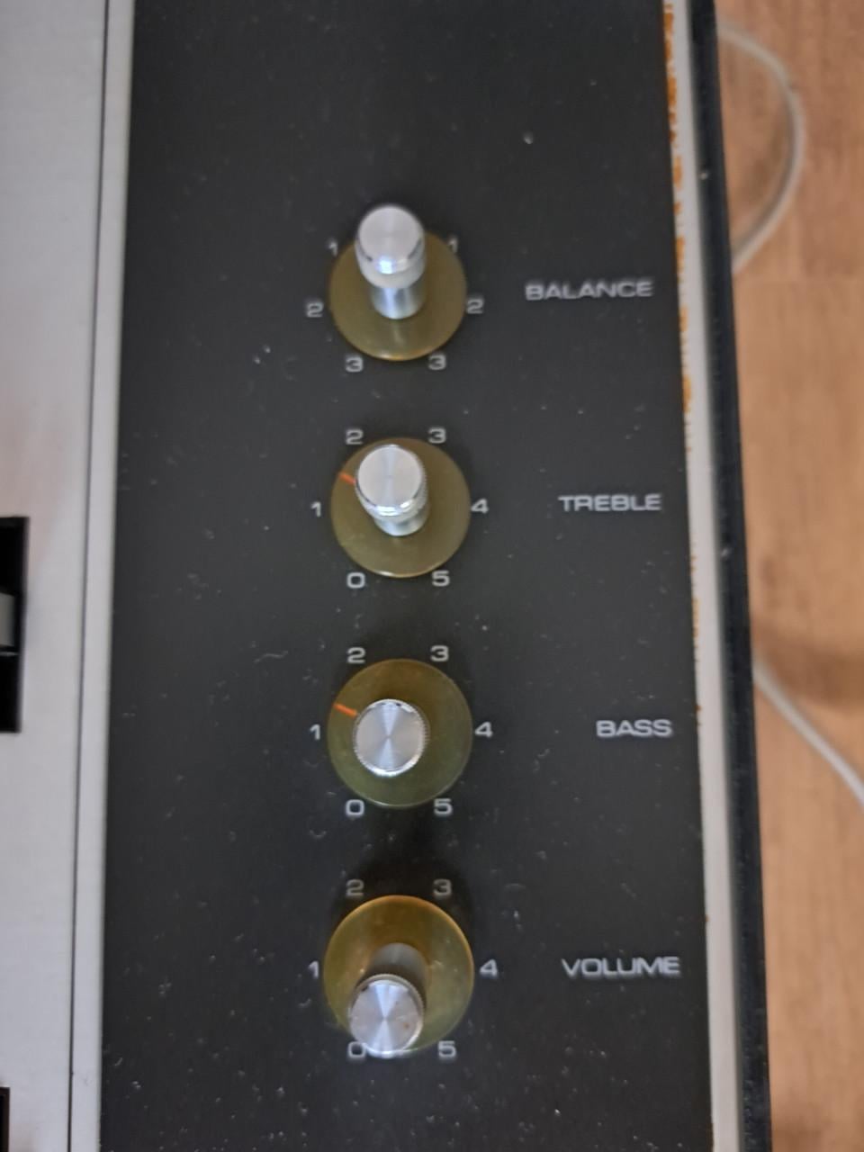 Platenspeler Type Philips 715 compleet.