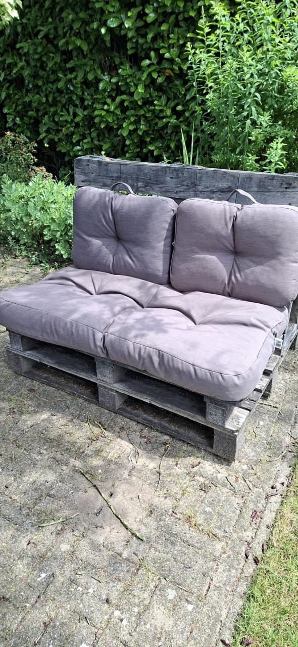 Tuinkussens pallet bank