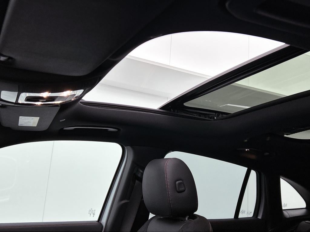 Mercedes-Benz Eqa 250+ business solution amg 71 kwh | trekhaak | nightpakke