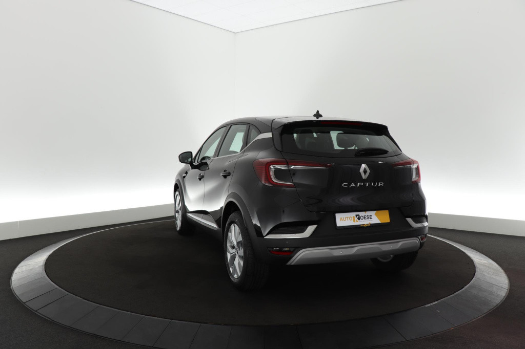 Renault Captur tce 140 edc intens | camera | parkeersensoren | apple carpla