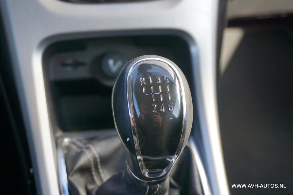 Opel Astra gtc 1.4 turbo sport