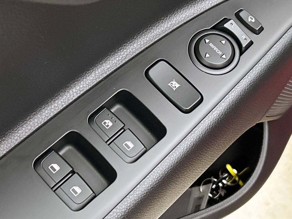 Kia Stonic 1.0 t-gdi mhev dynamicplusline | camera | cruise control |