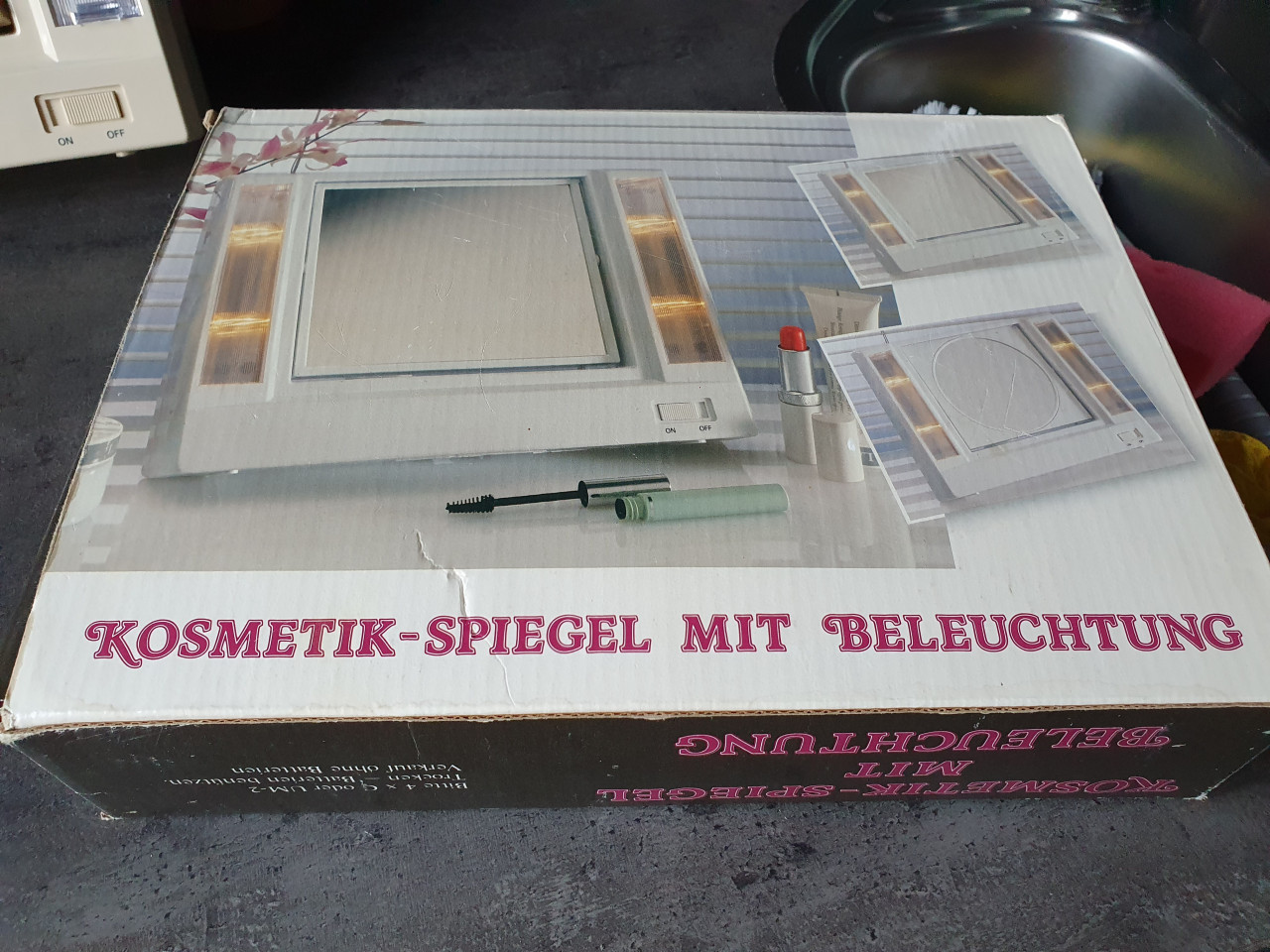 Heel mooie vintage spiegel make up spiegel met verlichting, werkende staat.