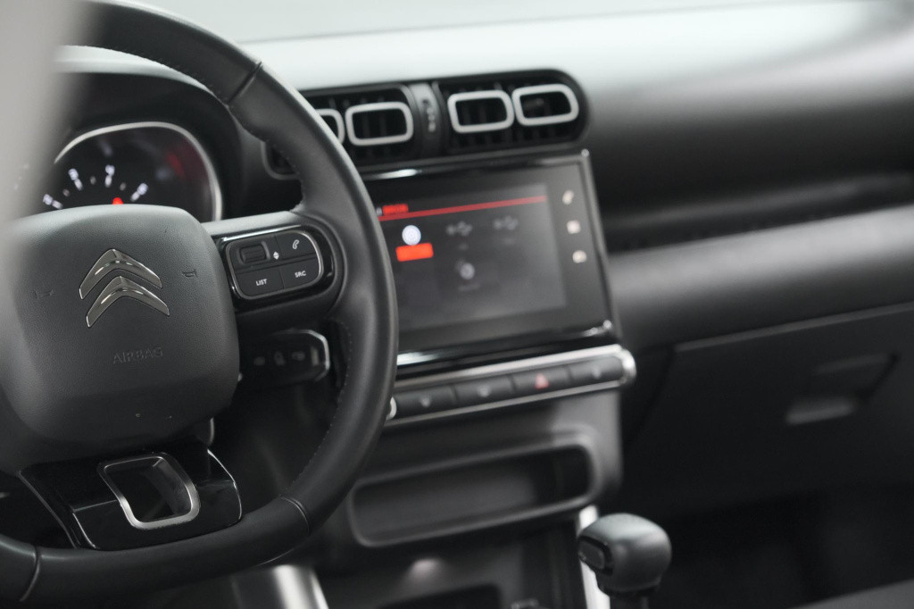Citroen C3 Aircross puretech 110 shine | navigatie | parkeersensoren | clim