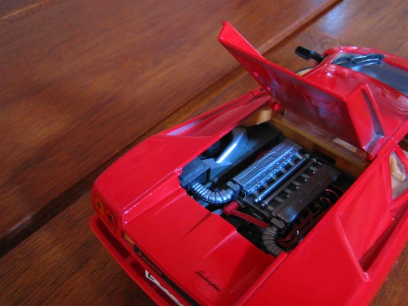 LAMBORGHINI Diablo Maïsto 1:18