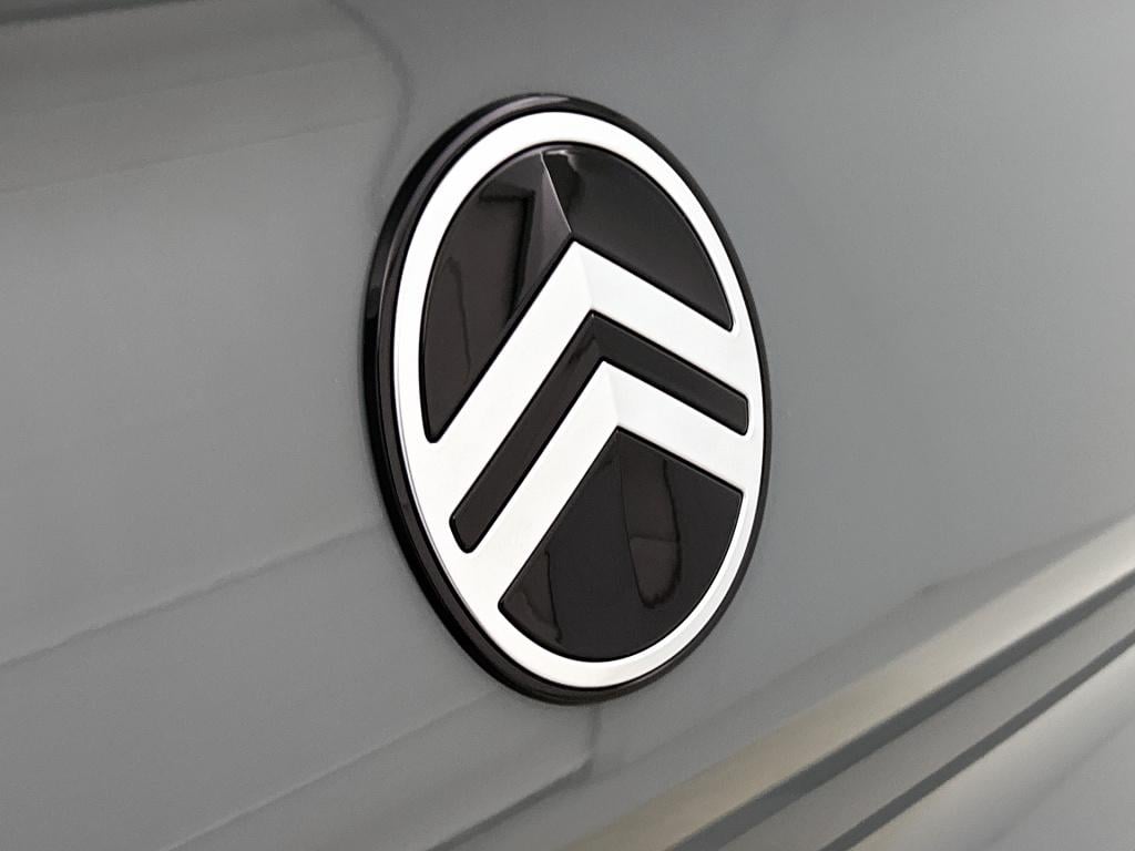 Citroen C4 X hybrid 145pk automaat max | trekhaak | all season banden |