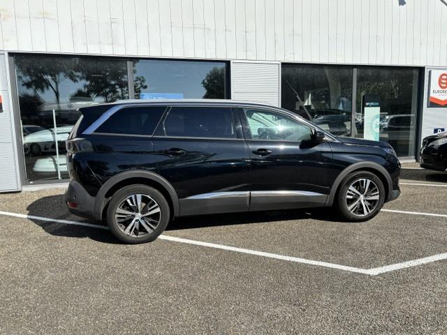 Peugeot 5008 1.2 puretech 130pk s&s allure pack | navigatie | apple carplay