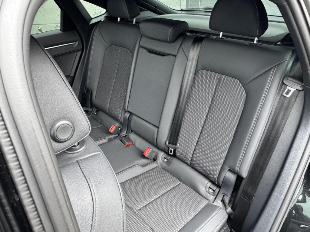 Audi Q3 sportback 35 tfsi pro line s | pano | 20inch | volle auto