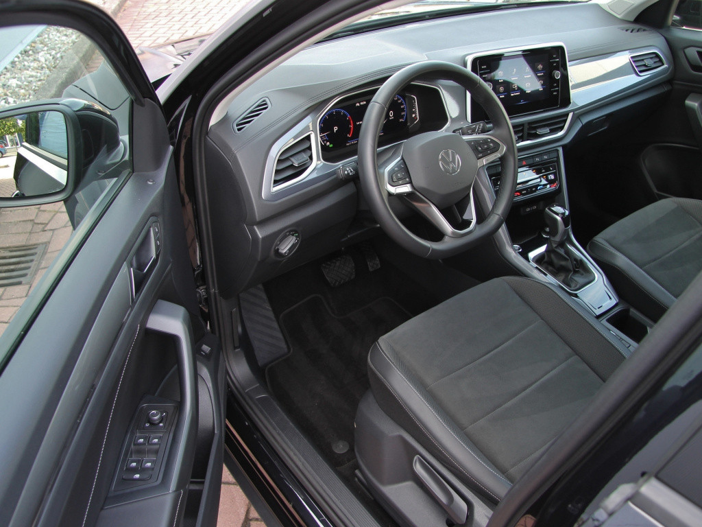 Volkswagen T-roc 1.5 tsi 150pk dsg style | private lease!