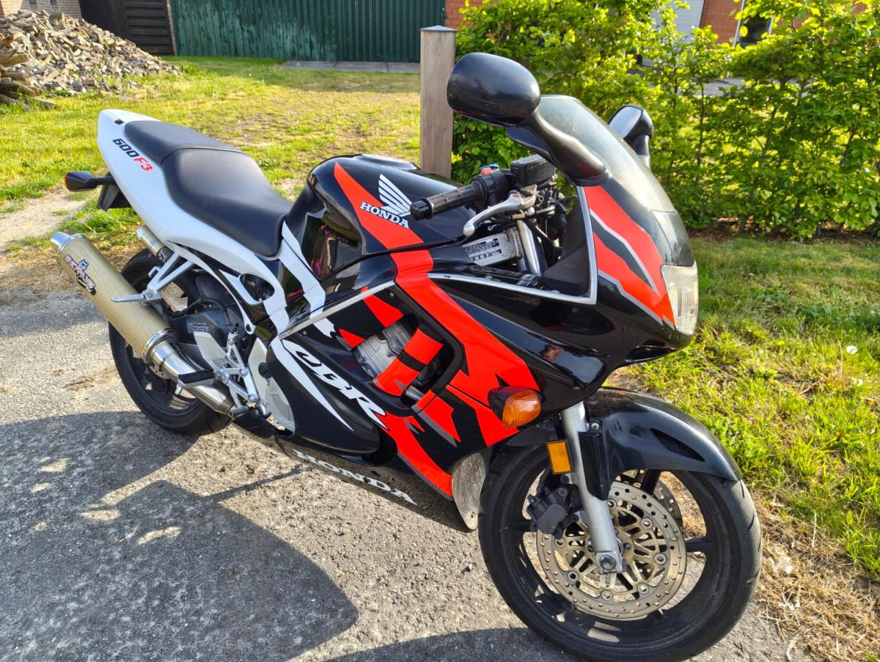 Honda CBR600f3