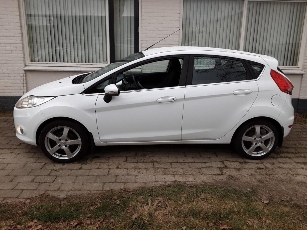 Ford Fiesta 1.25 titanium