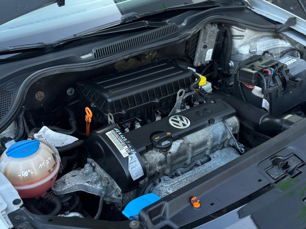 Volkswagen Polo 1.4-16v style * cruise control * panoramadak * carplay