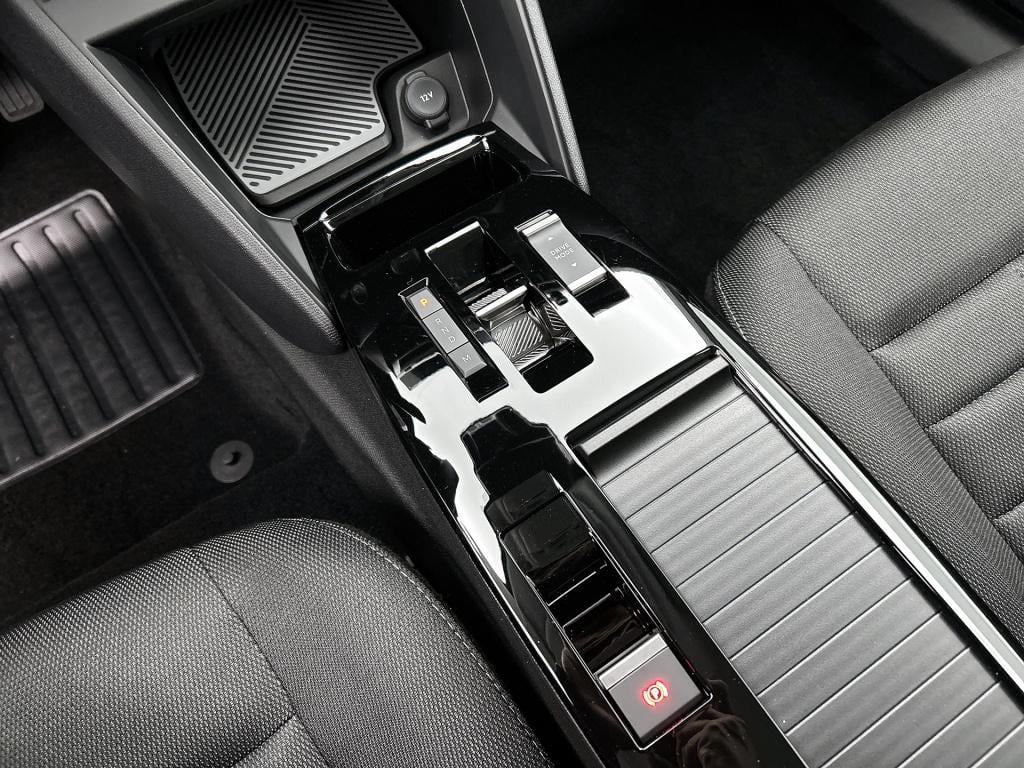 Citroen C4 hybrid 145pk automaat business | rijklaar | stoelverwarming | na