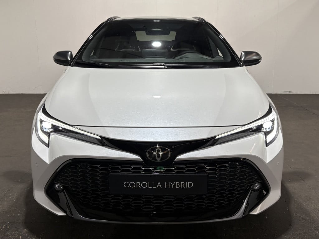 Toyota Corolla Touring Sports | € 1.500,- hybrid 180 gr sport
