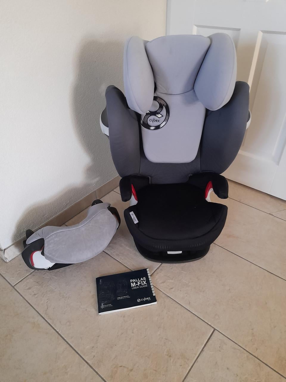 Cybex gold  autostoel 15/36 kg met isofix (in goede nette staat)