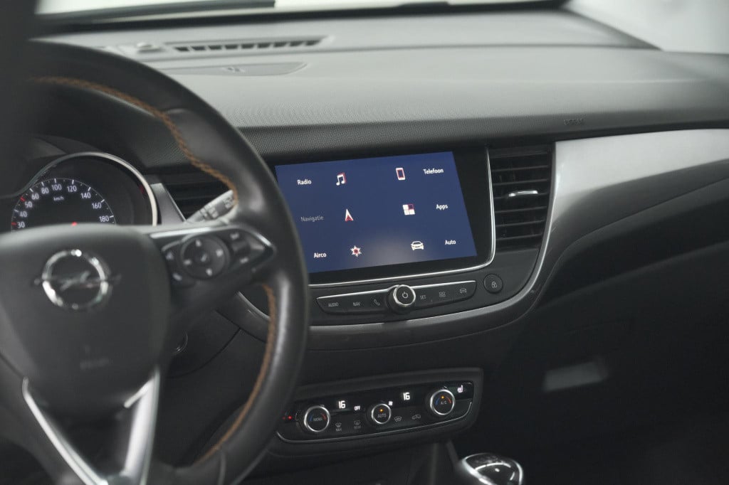 Opel Crossland X 110 turbo online edition | camera | dodehoekdetectie | app