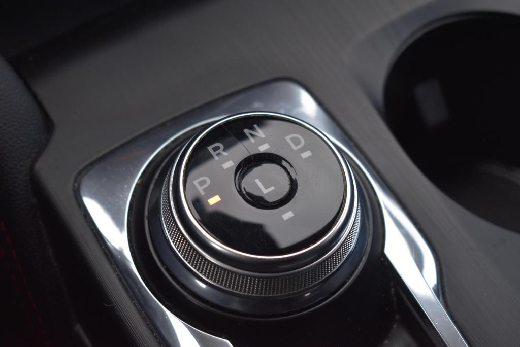 Ford Kuga 2.5 phev st-line | climate control | cruise control | winterpakke