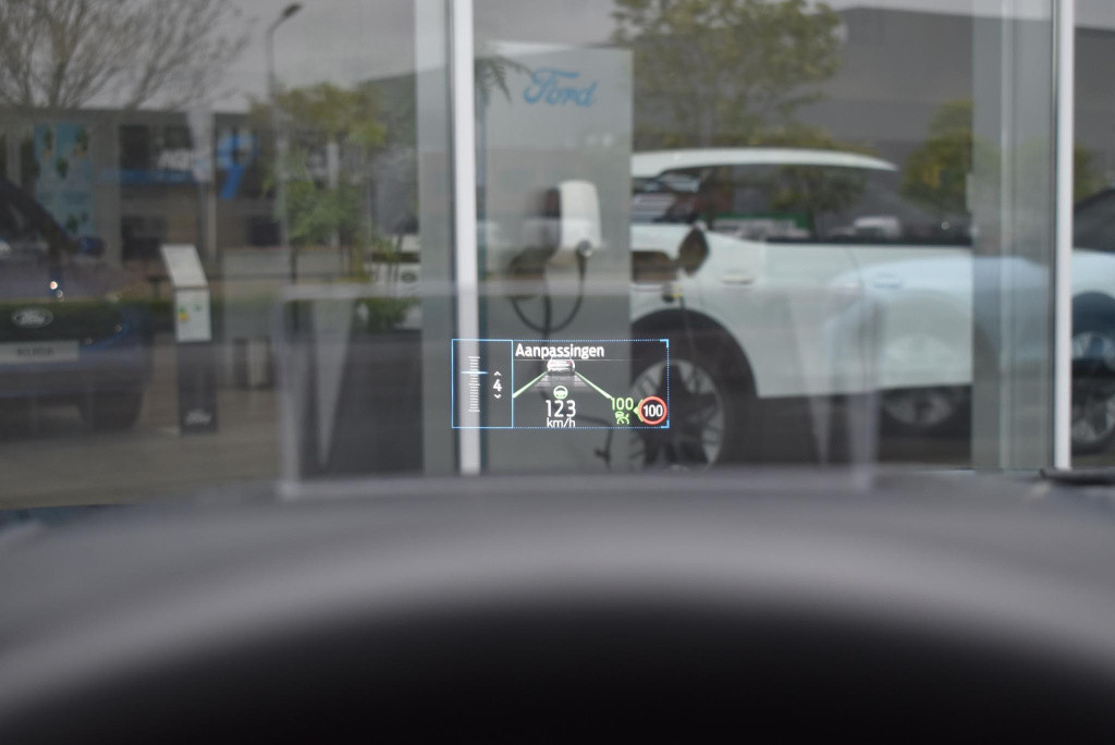 Ford Kuga 2.5 phev st-line x | climate control | adaptieve cruise control |