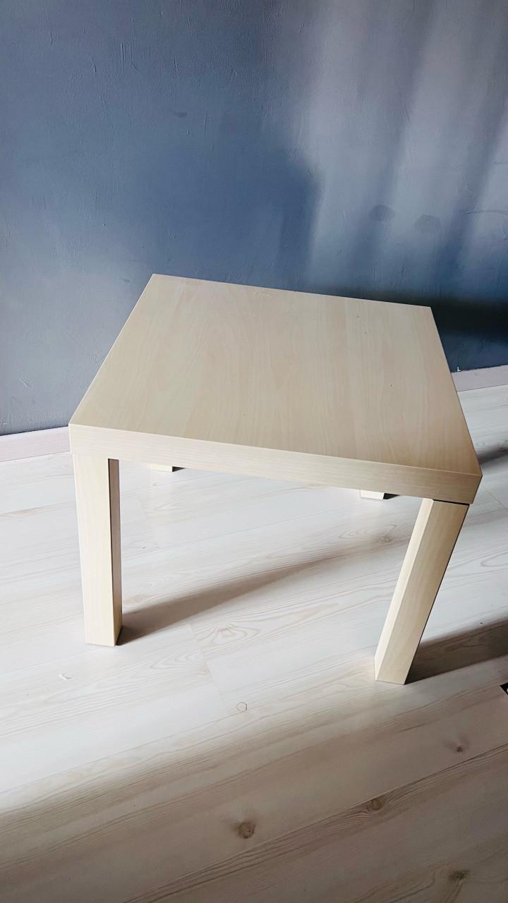 Ikea tafeltje