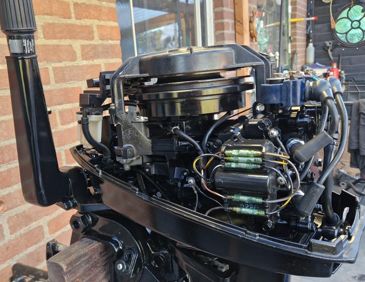 Mercury 15pk kortstaart buitenboordmotor